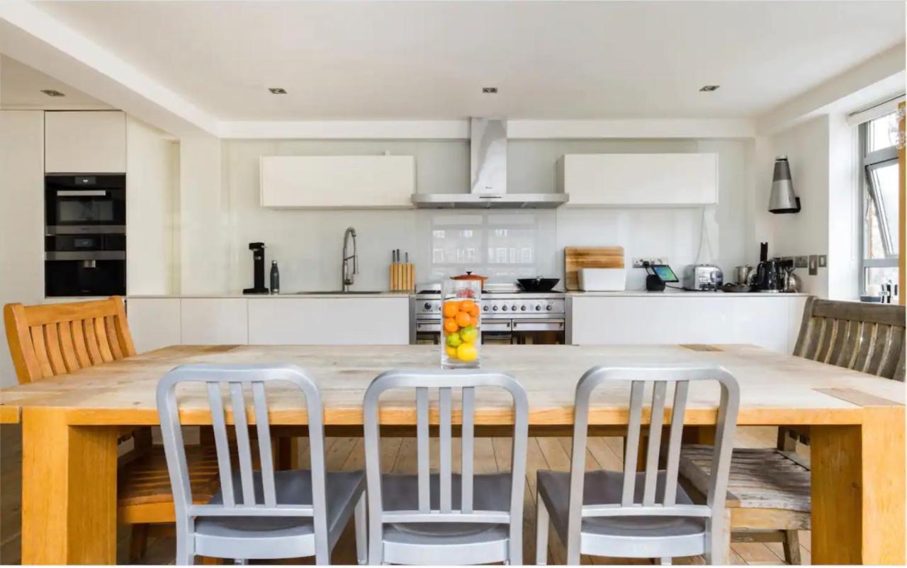 Stunning 3 Bedroom, 3 Bathroom Duplex With Terrace London Eksteriør bilde