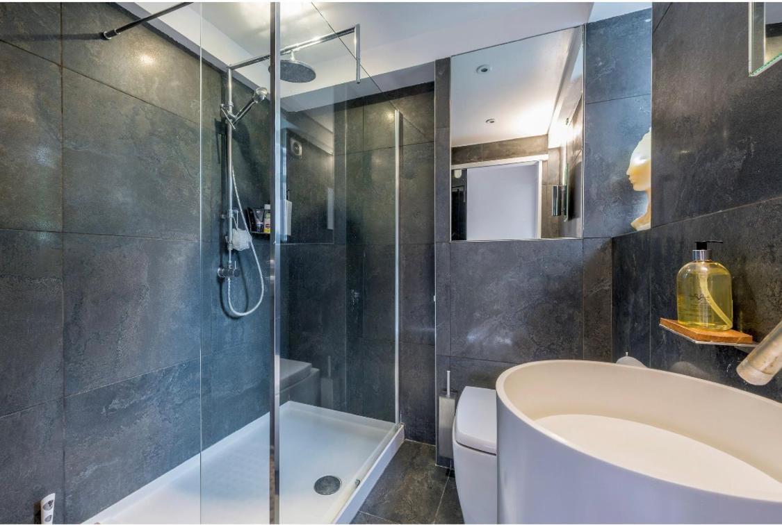 Stunning 3 Bedroom, 3 Bathroom Duplex With Terrace London Eksteriør bilde